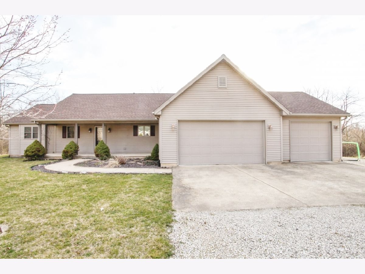 Homes Sold Spin Lake Danvers Illinois, 18523 Pawnee