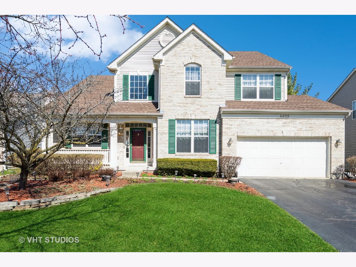 Homes Sold Heron Bay Lake In The Hills Illinois, 4625 Barharbor