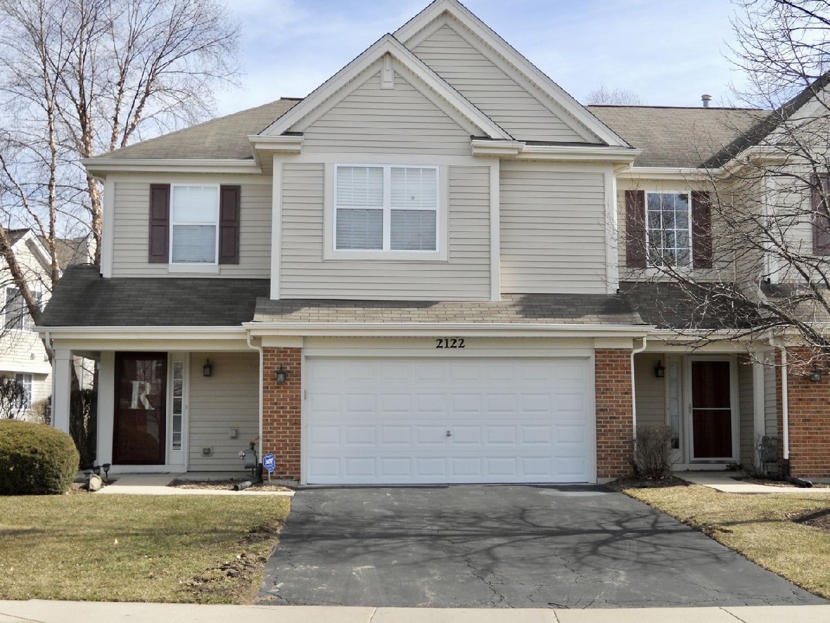 Townhomes & Condos Sold Coventry Lake In The Hills Illinois, 2122 Claremont