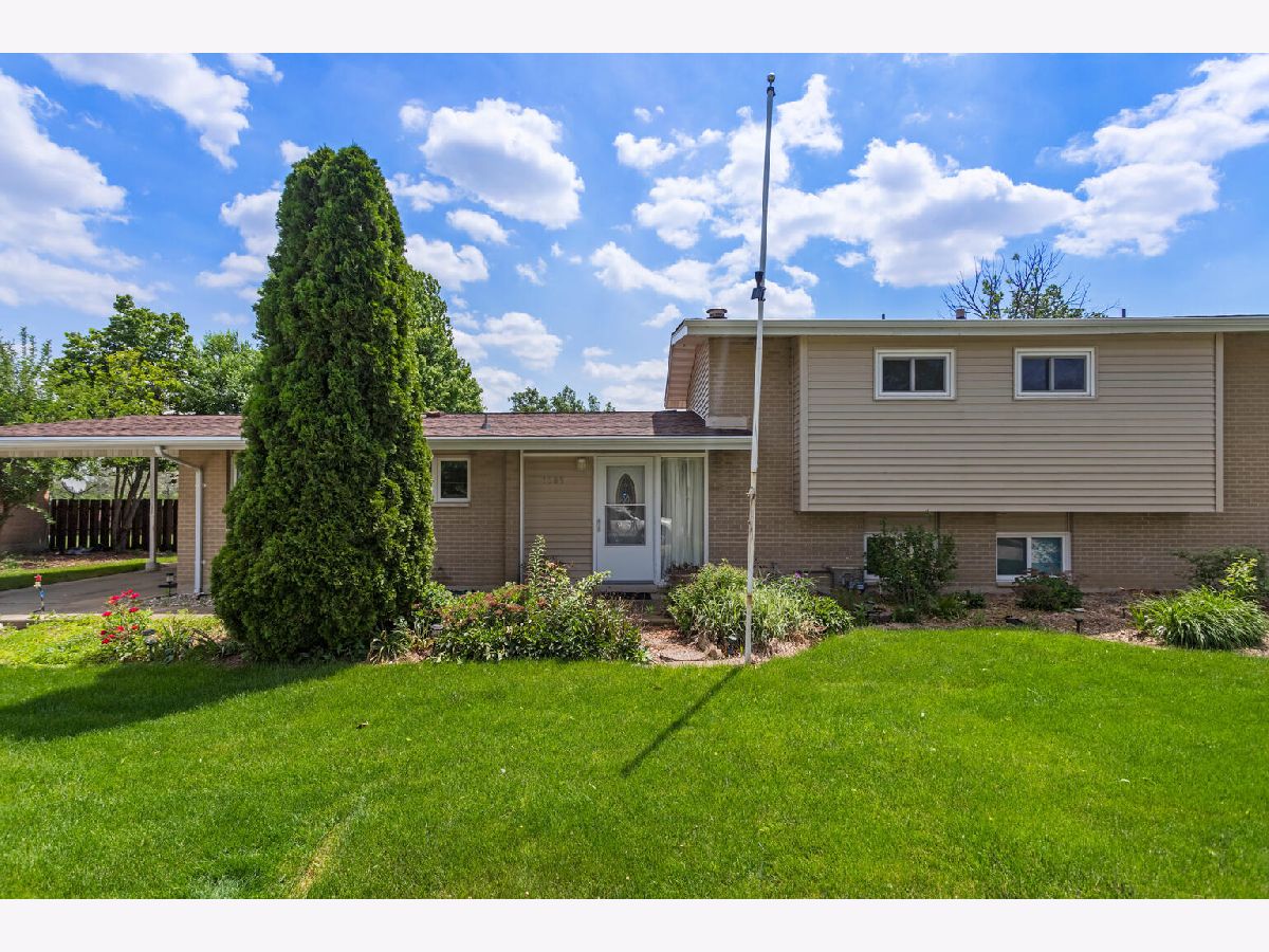 Homes & Condos & Townhomes Sold South Pointe Rantoul Illinois, 1509 South Pointe