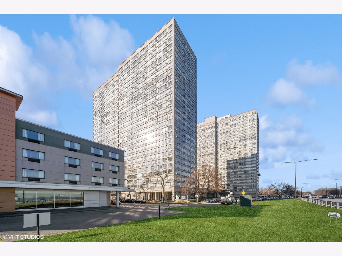 Condominiums Sold Newport Condominiums Chicago Illinois, 4800 Chicago Beach