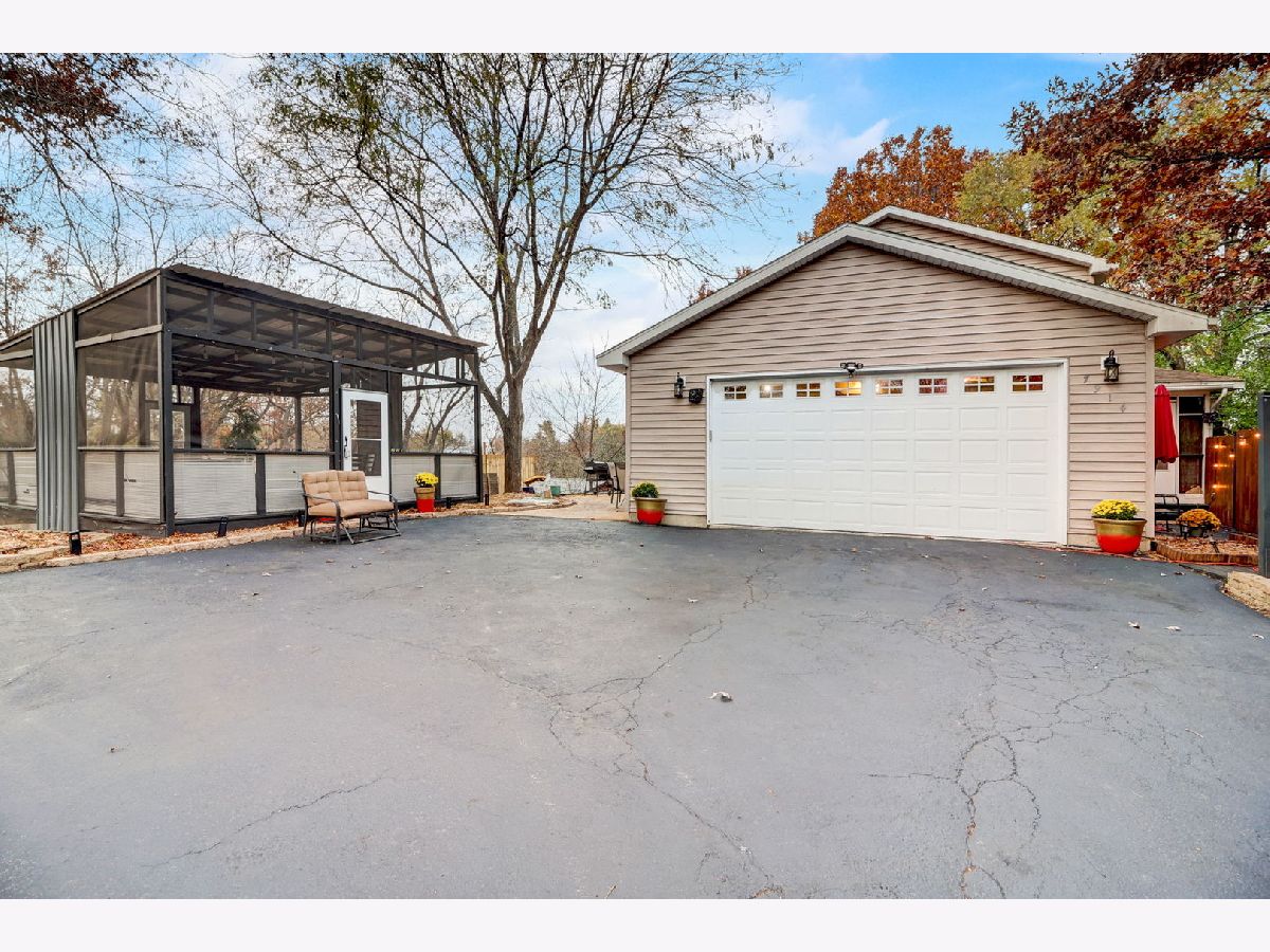 Homes Sold White Oaks Bay Wonder Lake Illinois, 7914 Craig