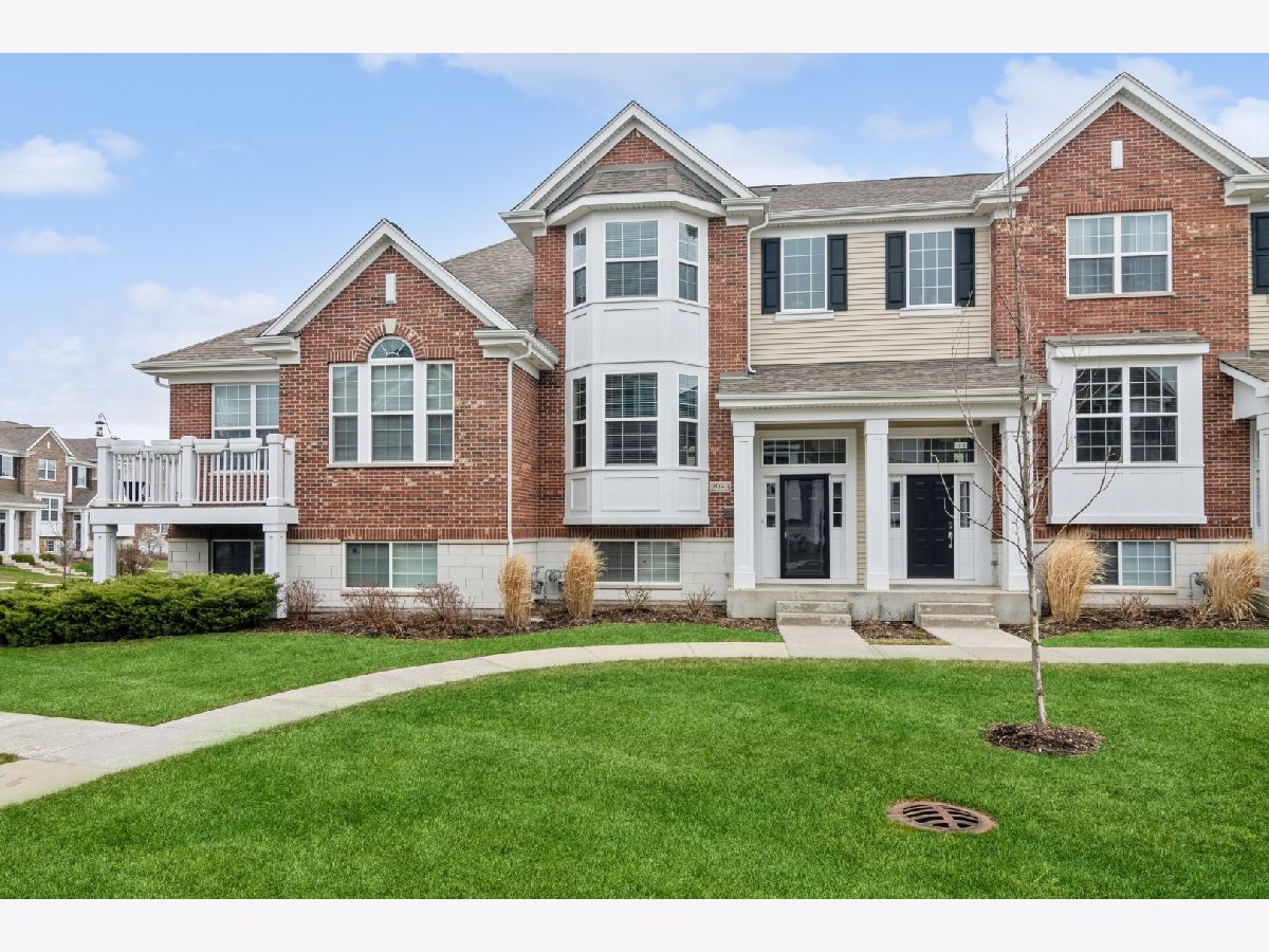 Townhomes Sold Emerson Park Naperville Illinois, 2953 Madison