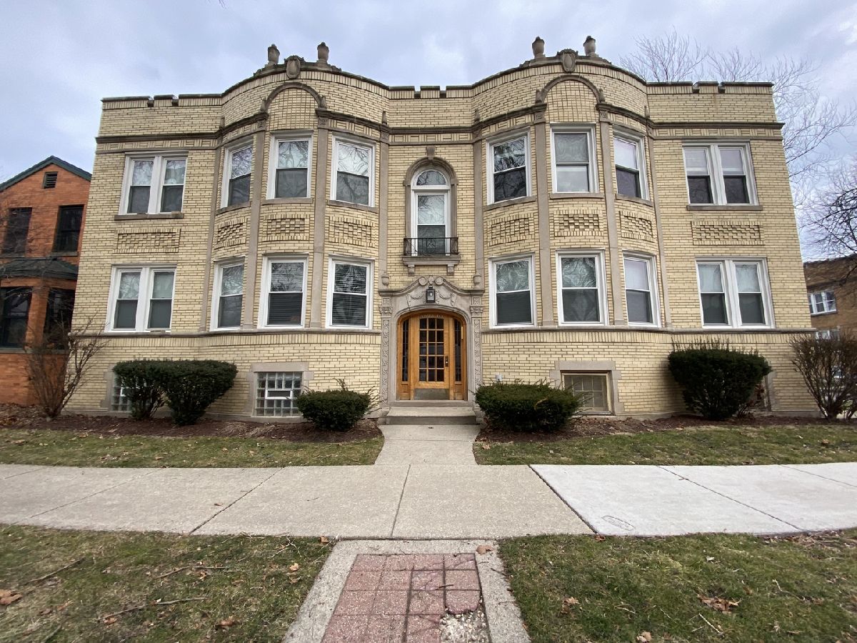 Homes & Condominiums Rented Arcadia Terrace Chicago Illinois, 5801 Maplewood