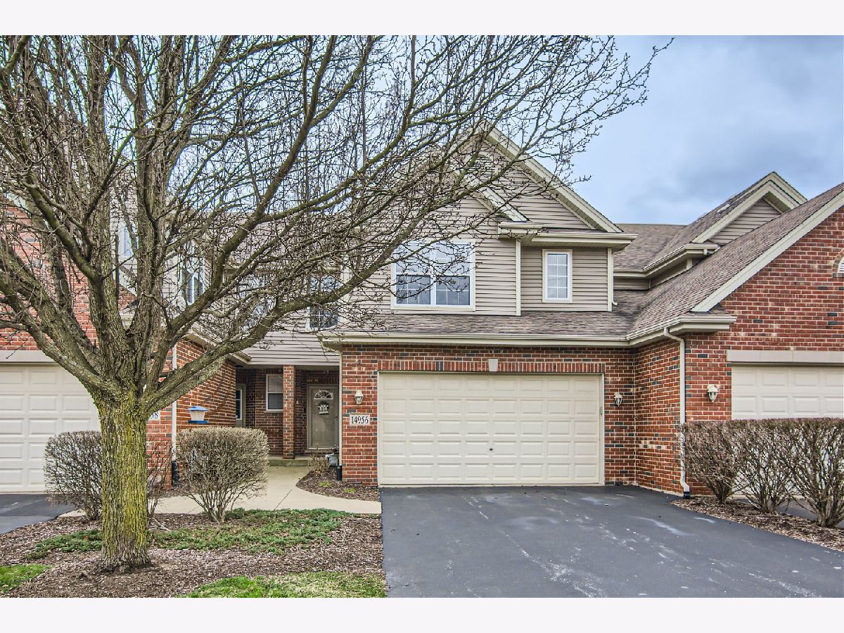 Homes & Townhomes Sold Kingston Hills Homer Glen Illinois, 14956 Suffolk