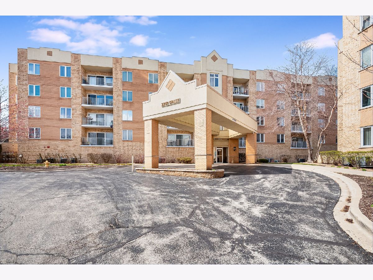 Condominiums & Homes Sold Liberty Square Lombard Illinois, 2250 Grace