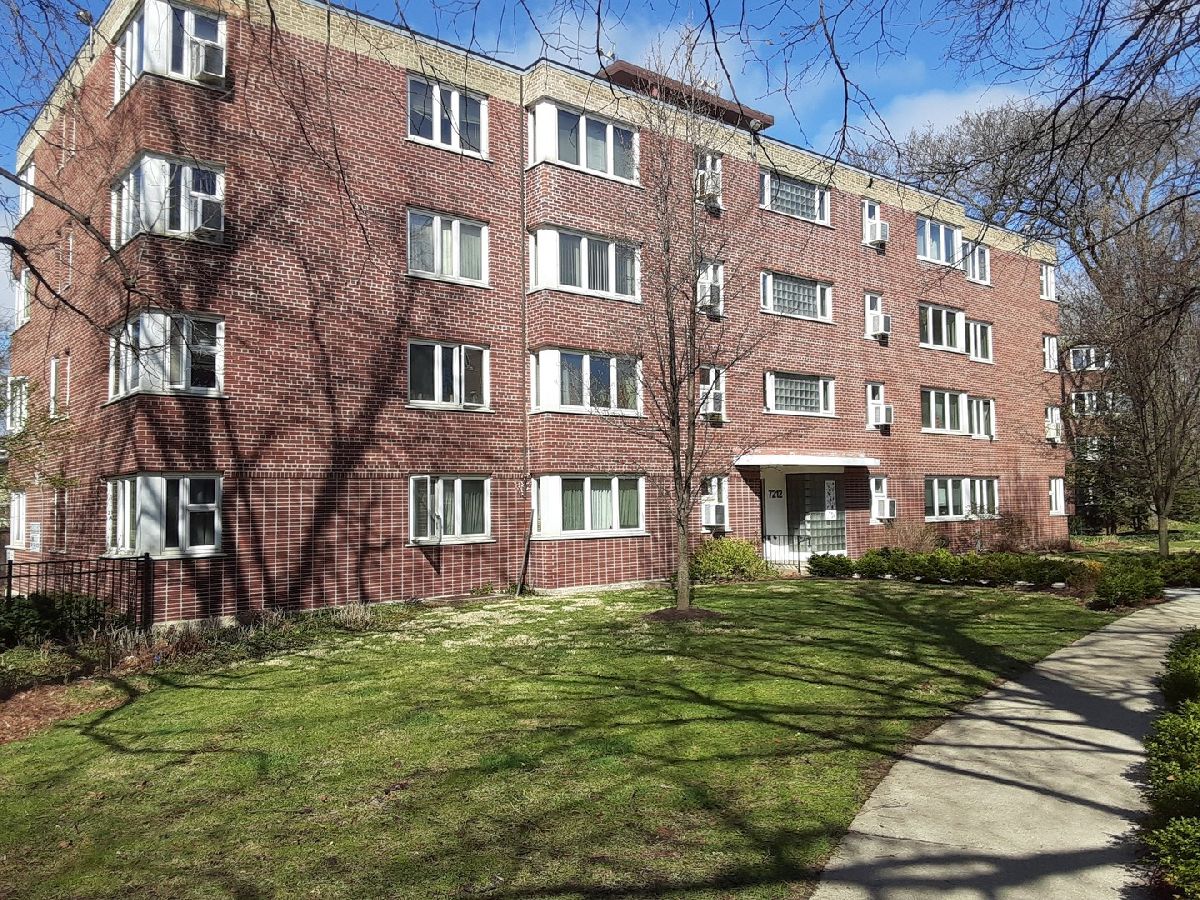 Condominiums Sold River Forest Garden River Forest Illinois, 7212 Oak