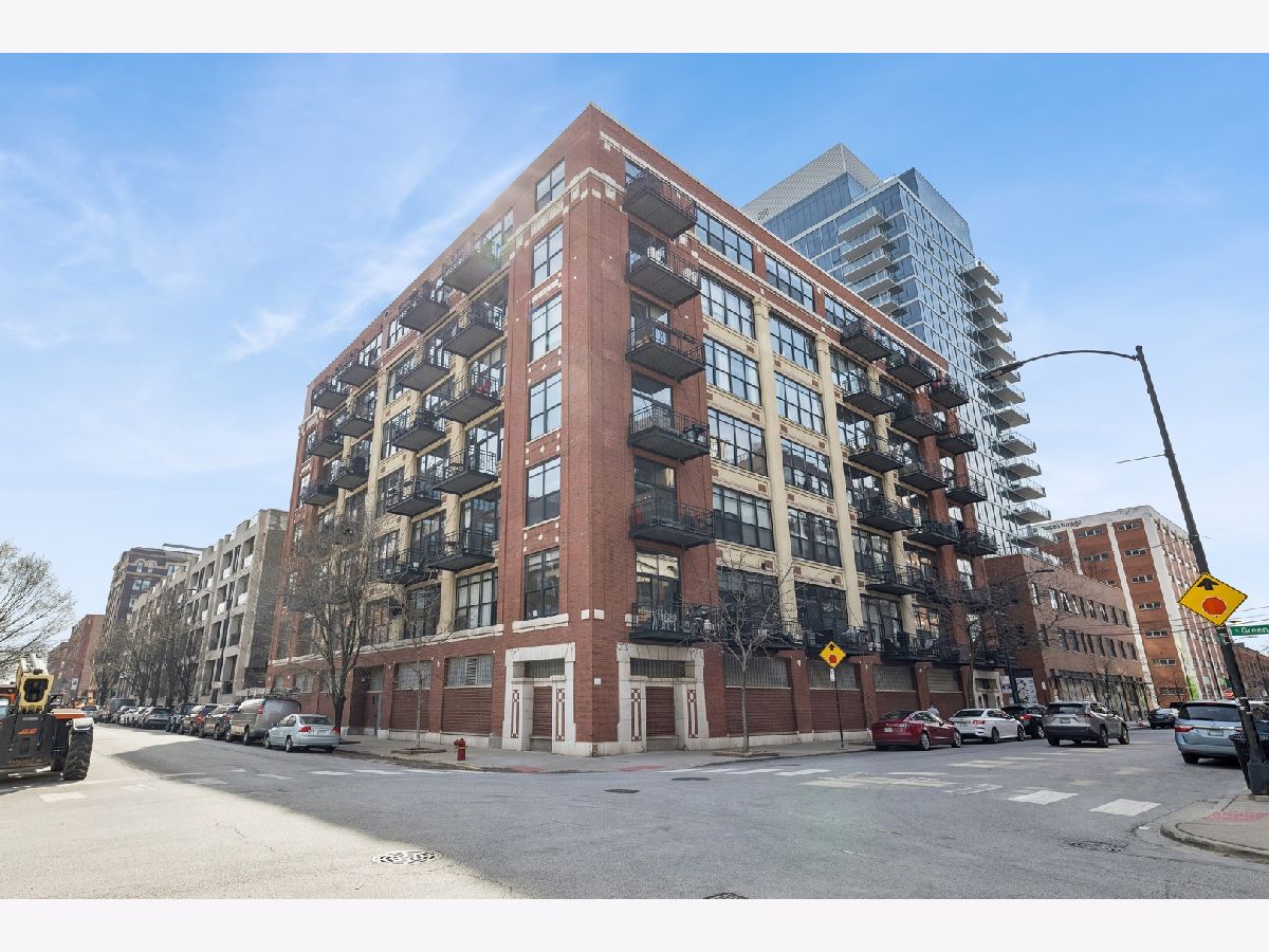 Condominiums Sold Olympia Lofts Chicago Illinois, 843 Adams