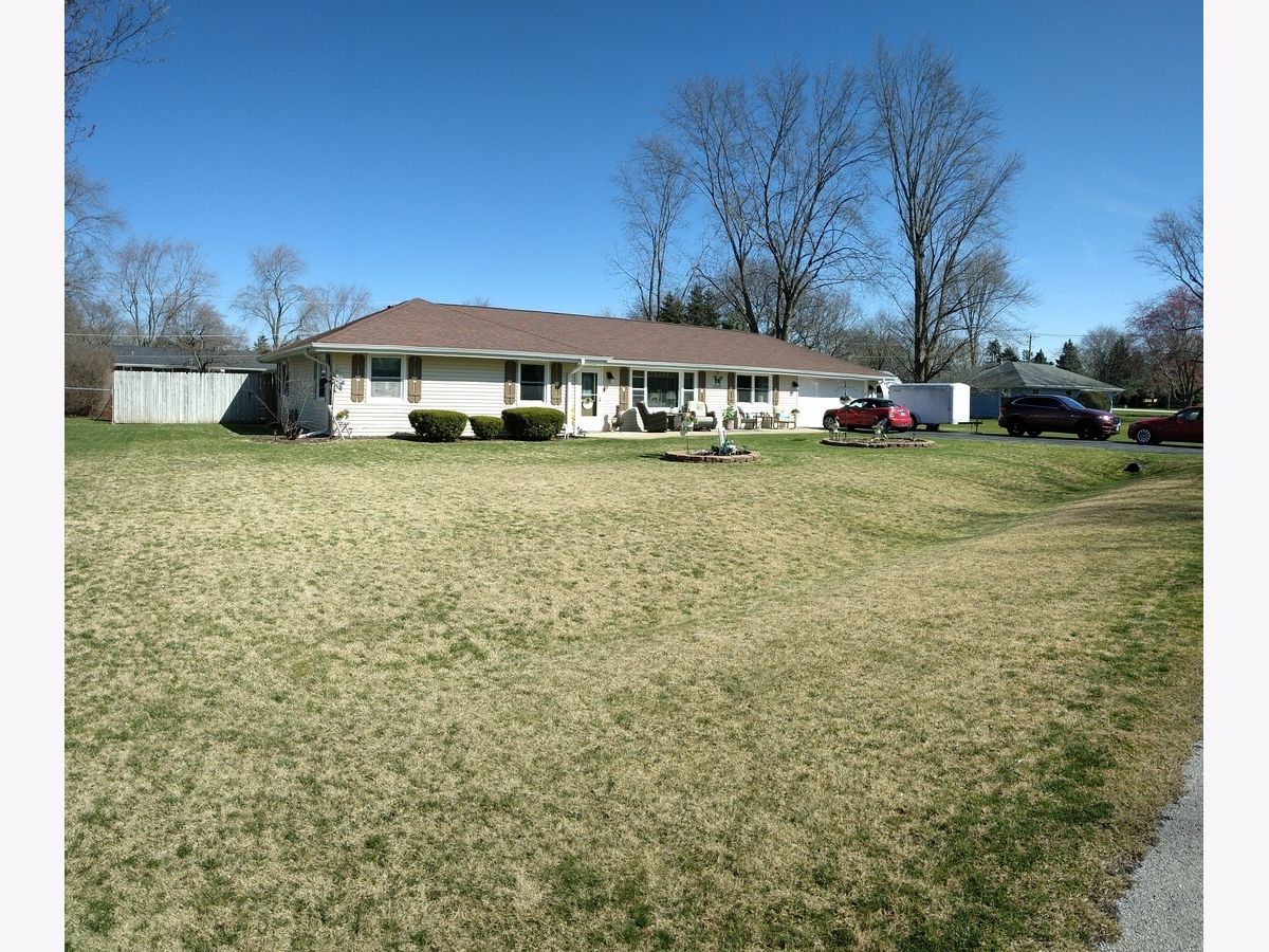 Homes & Condos & Townhomes Sold Lily Cache Plainfield Illinois, 23244 Margaret