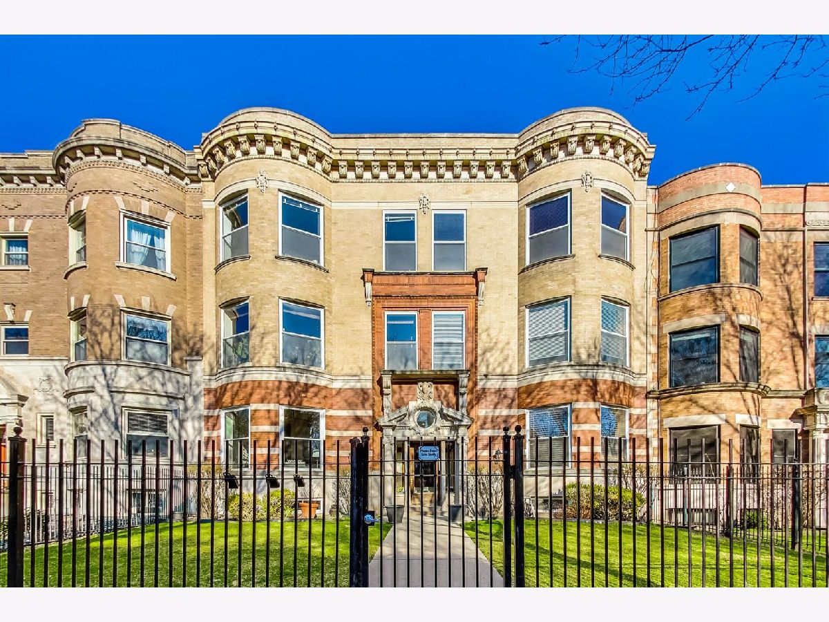 Condos & Townhomes & Homes Sold Sheridan Park Chicago Illinois, 4613 Beacon