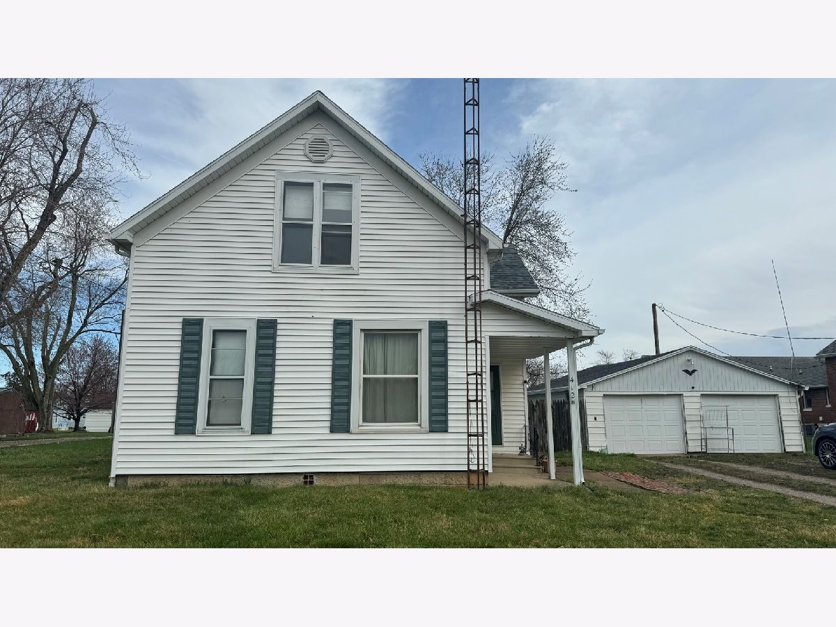  Sold Wapella Illinois, 412 Main