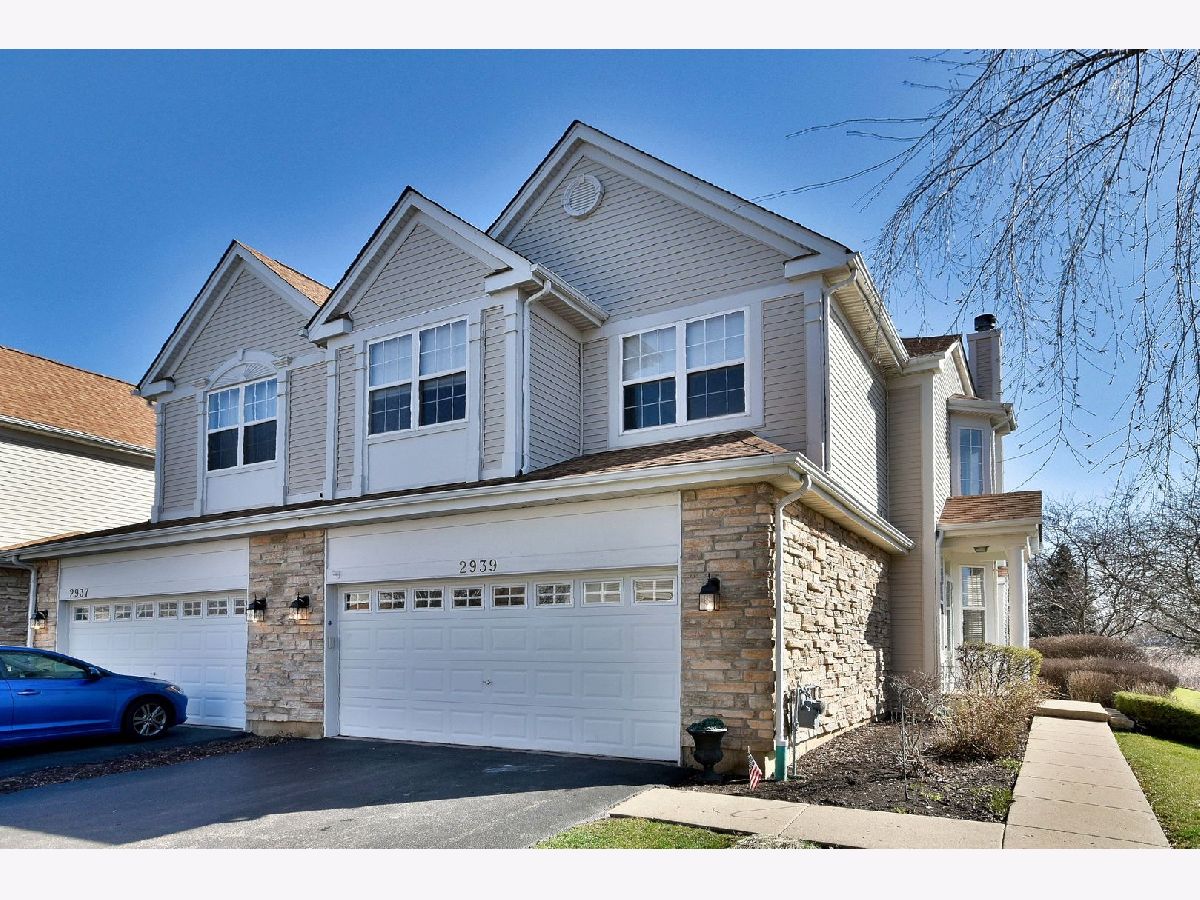 Townhomes Sold Winding Creek Algonquin Illinois, 2939 Talaga