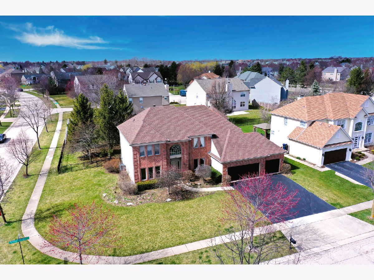 Homes Sold Brittany Hills Algonquin Illinois, 1191 White Chapel