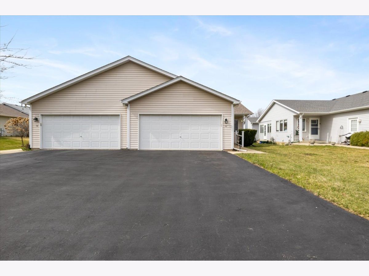 Condos & Townhomes Sold Silver Trail North Aurora Illinois, 44 Juniper