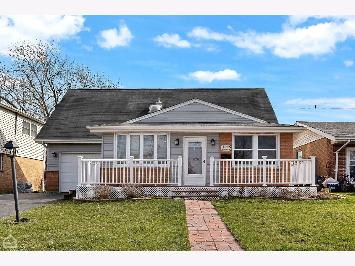 Homes Sold Fieldcrest Oak Forest Illinois, 4427 Richard
