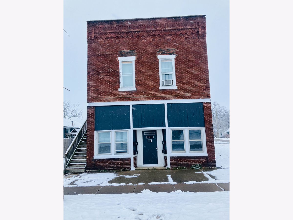  Rented Coal City Illinois, 590 Division