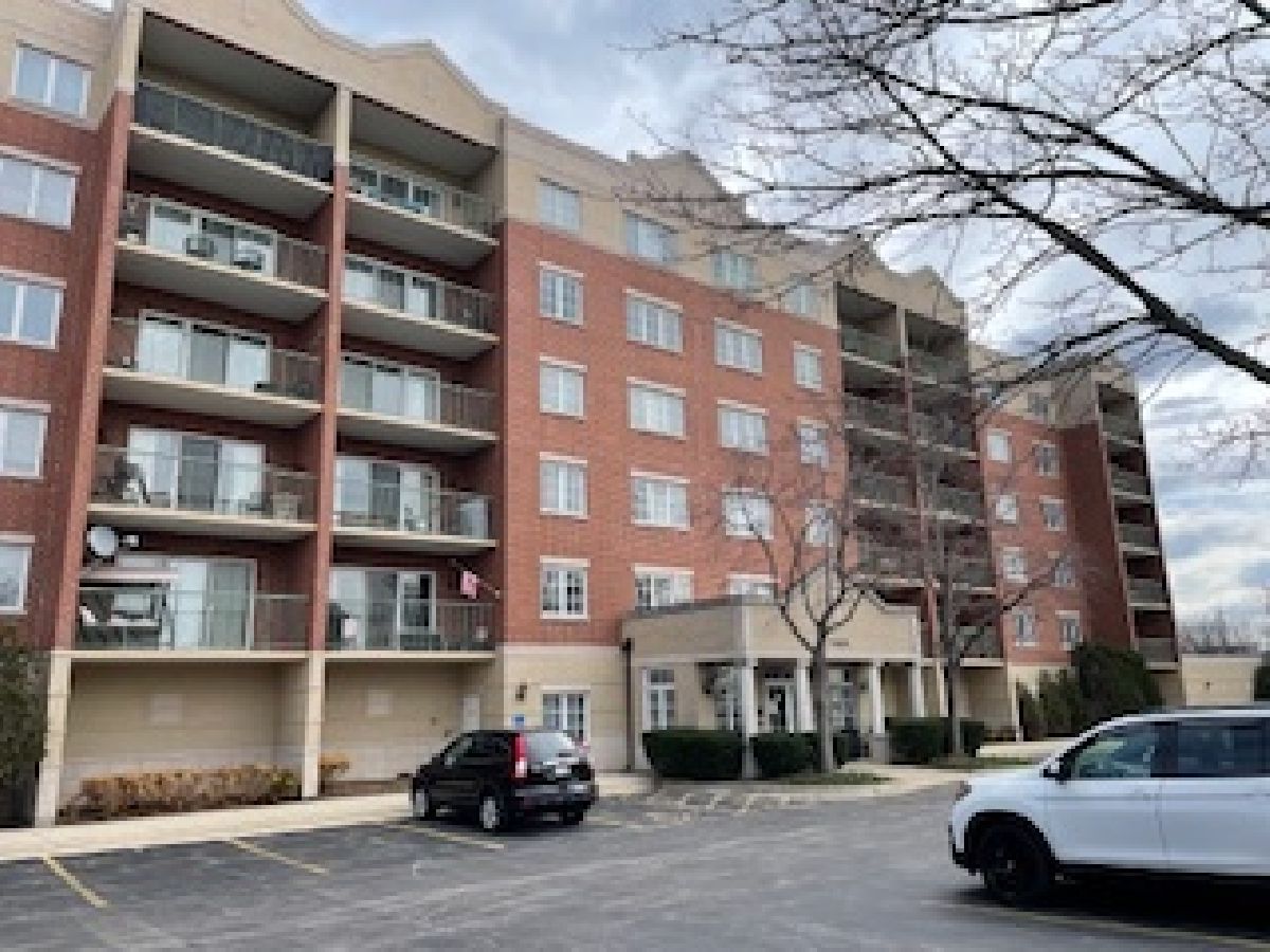 Condos & Townhomes Sold Lincoln Ridge Skokie Illinois, 7400 Lincoln