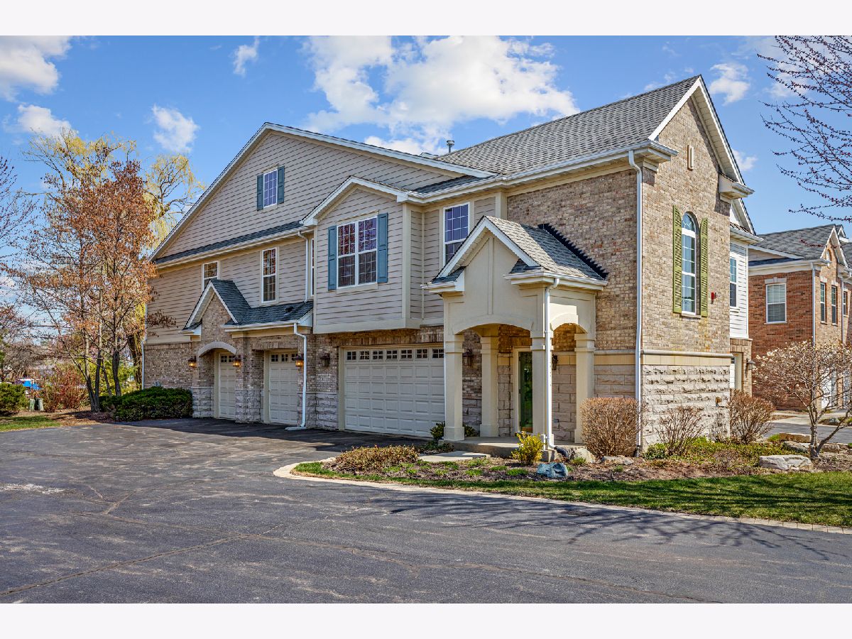 Condos & Townhomes & Homes Sold Lion's Gate Schaumburg Illinois, 1388 Scarboro