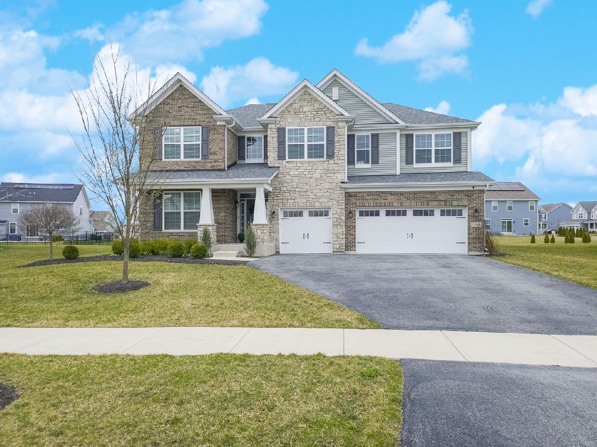 Homes Sold Kings Bridge Plainfield Illinois, 12326 Kilkenny