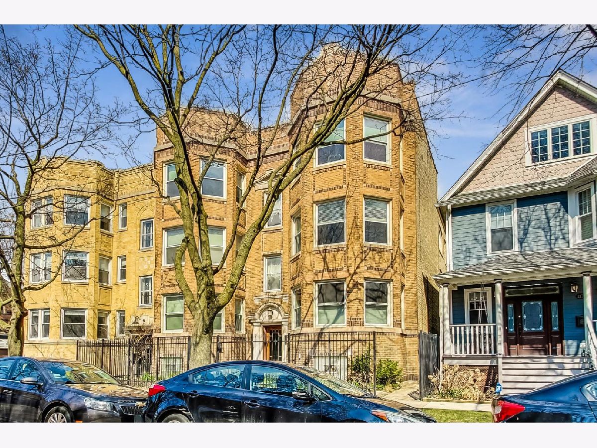 2176 Giddings Street, Chicago, Illinois 60625 MLS 12008401 WinterCohen