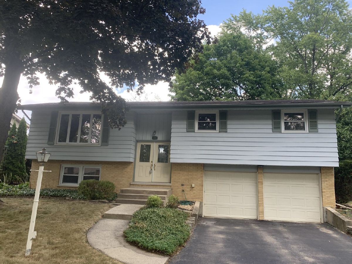 Homes Rented Pleasant Hill Palatine Illinois, 539 Stuart