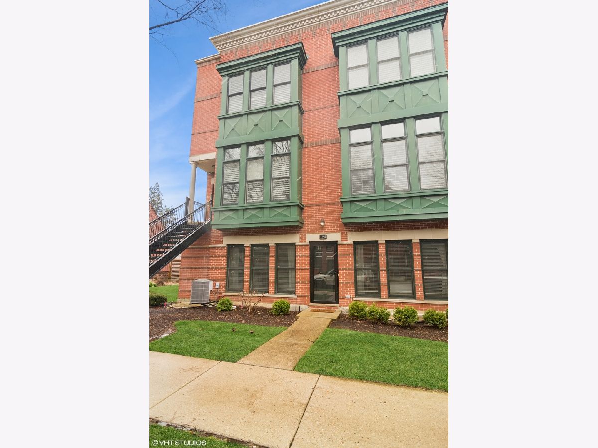 Townhomes Sold Palatine Station Palatine Illinois, 126 Rose