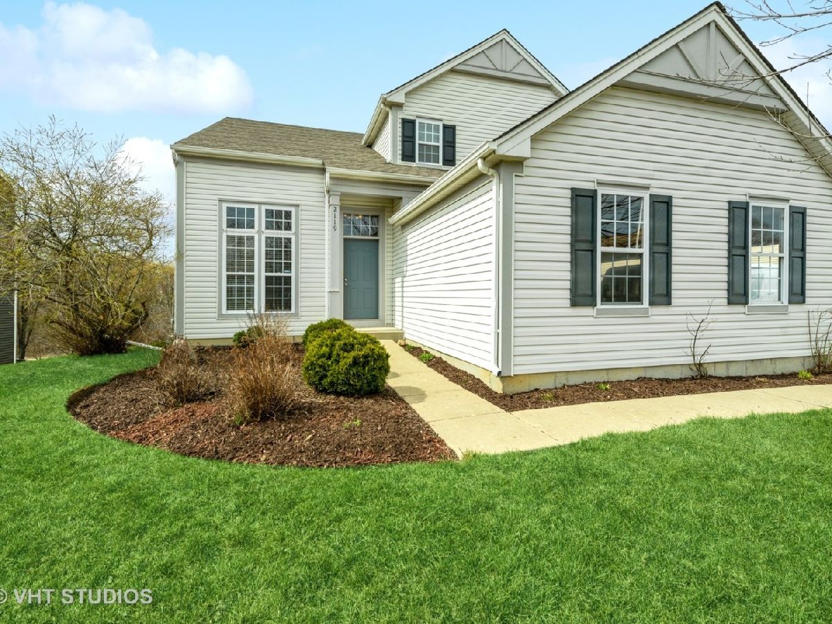 Homes Rented Ponds Of Bull Valley Woodstock Illinois, 2119 Serenity