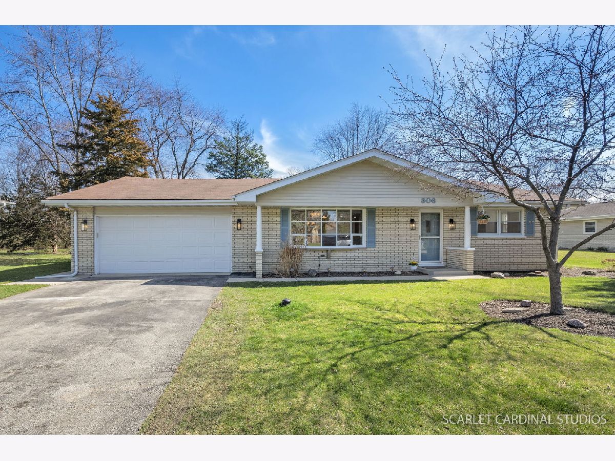 Homes Sold Robin Hill Shorewood Illinois, 306 Robin Hill