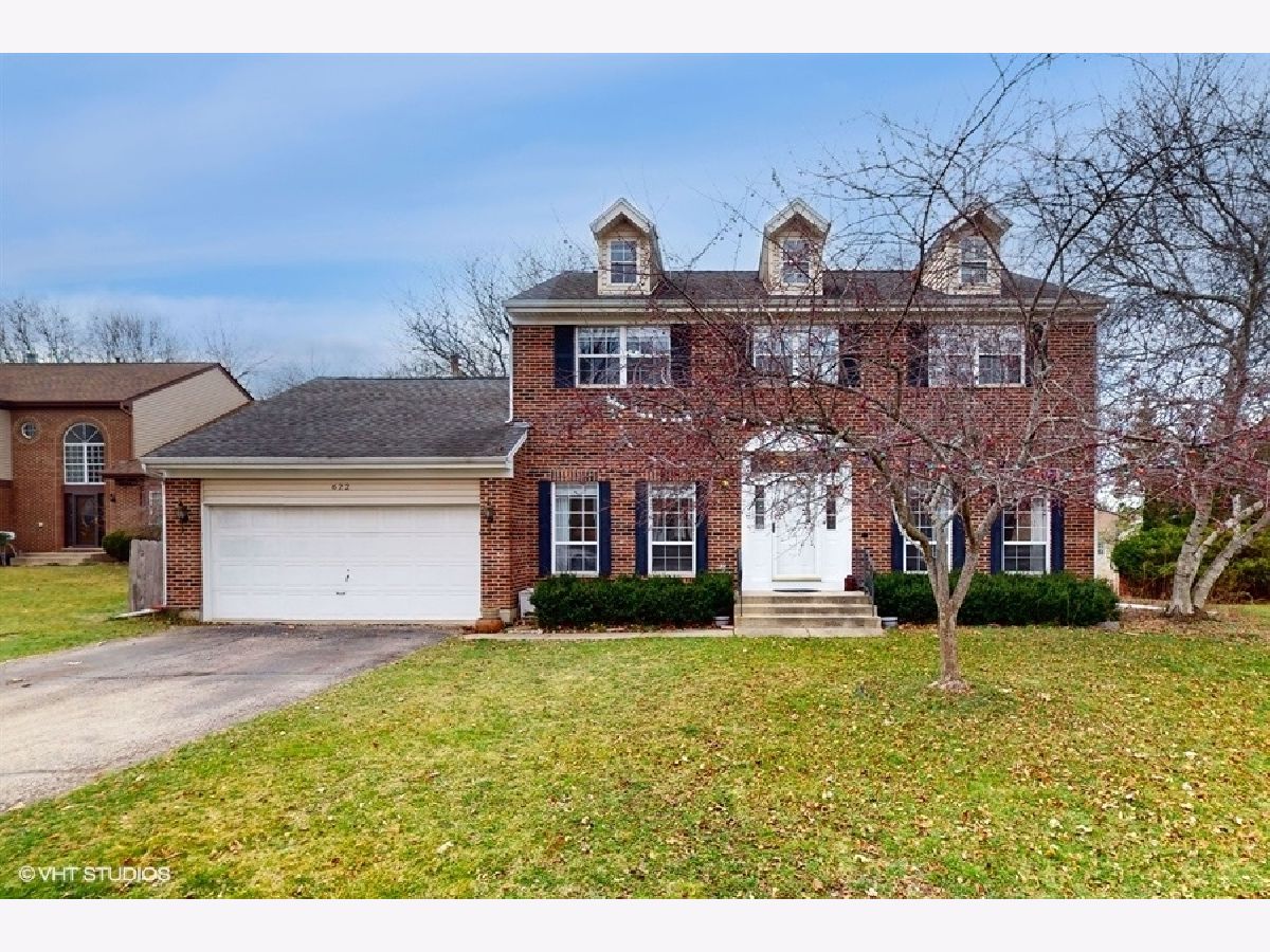 Townhomes & Homes Sold Old Oak Terrace Algonquin Illinois, 622 Kingsbury