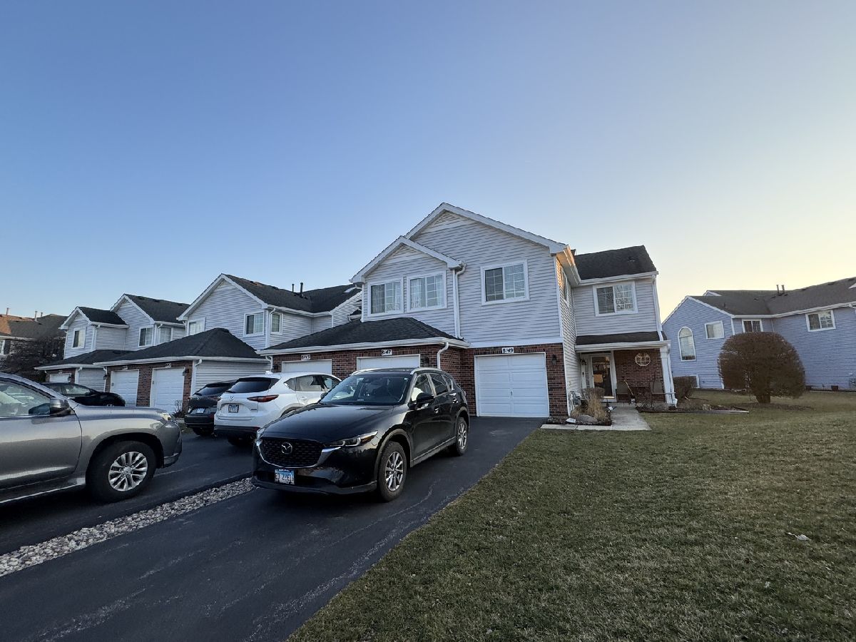 Townhomes & Condos Sold Reflections Darien Illinois, 8147 Ripple Ridge