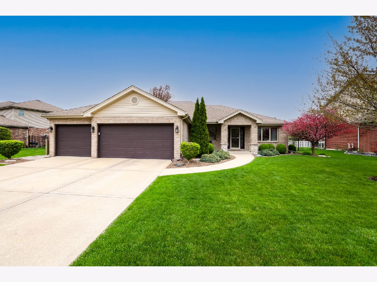 Homes Sold Crystal Springs New Lenox Illinois, 2415 Bluestone Bay