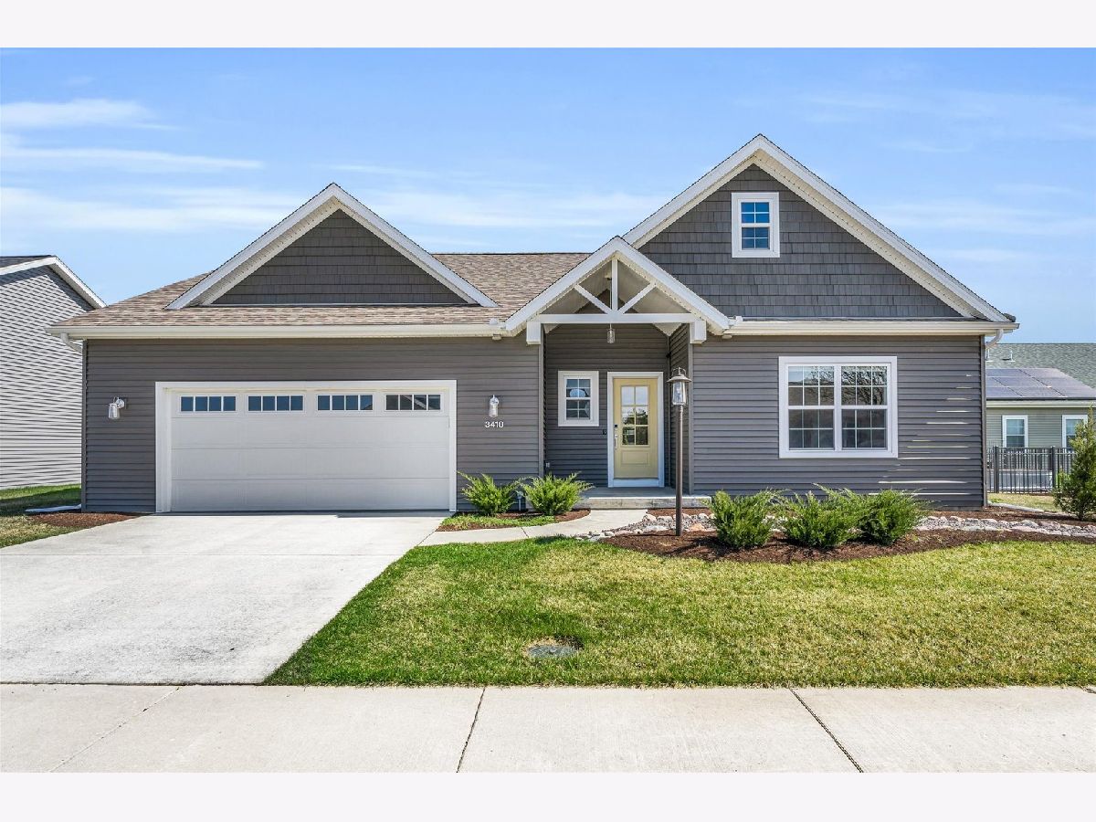 Homes & Condos & Townhomes Sold South Ridge Urbana Illinois, 3410 Myra Ridge