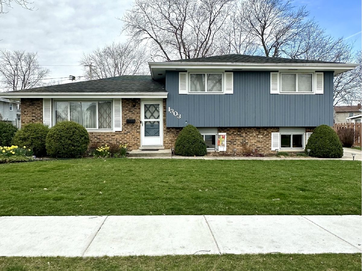 Homes Sold Westfield Joliet Illinois, 1303 Edgerton