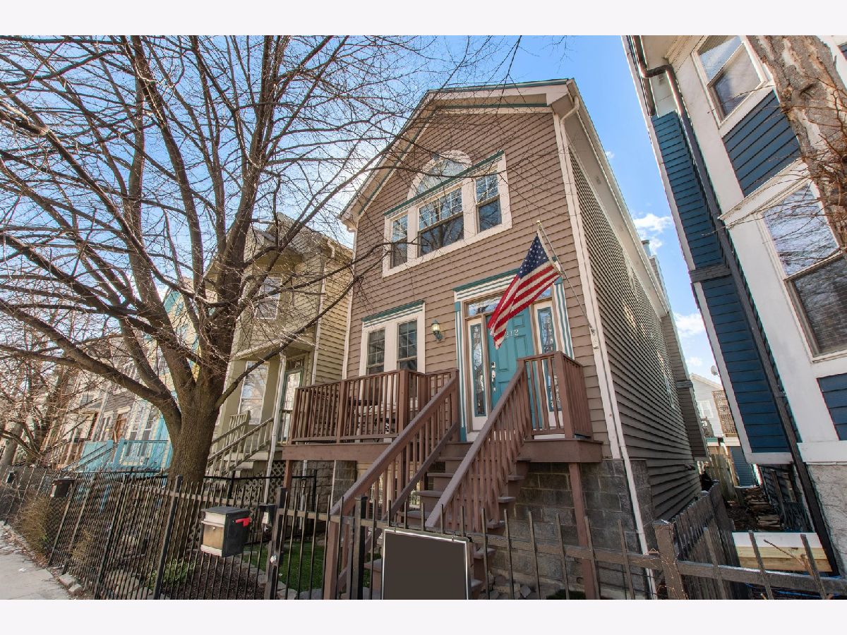 Townhomes & Condos & Homes Sold Dearborn Park Ii Chicago Illinois, 1212 State