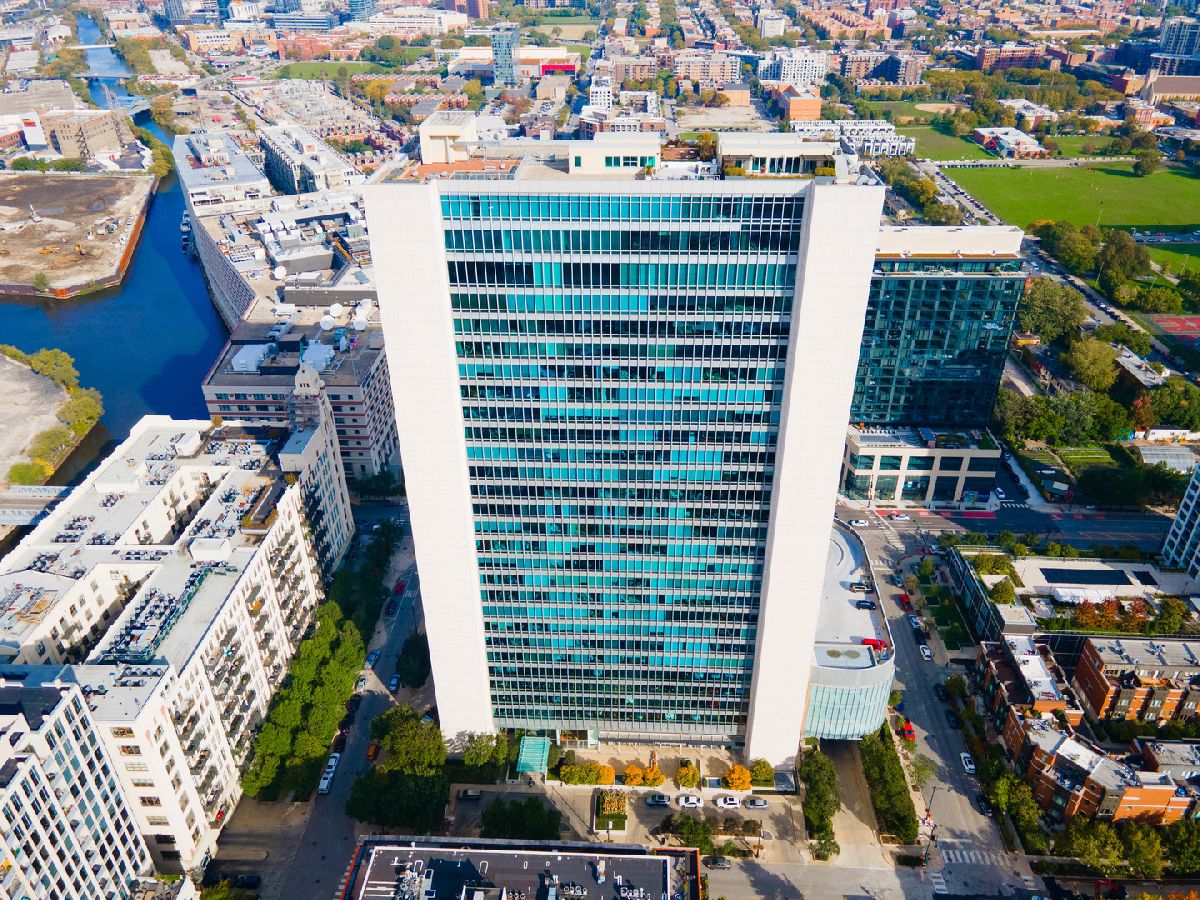 Condominiums Sold Montgomery Chicago Illinois, 500 Superior