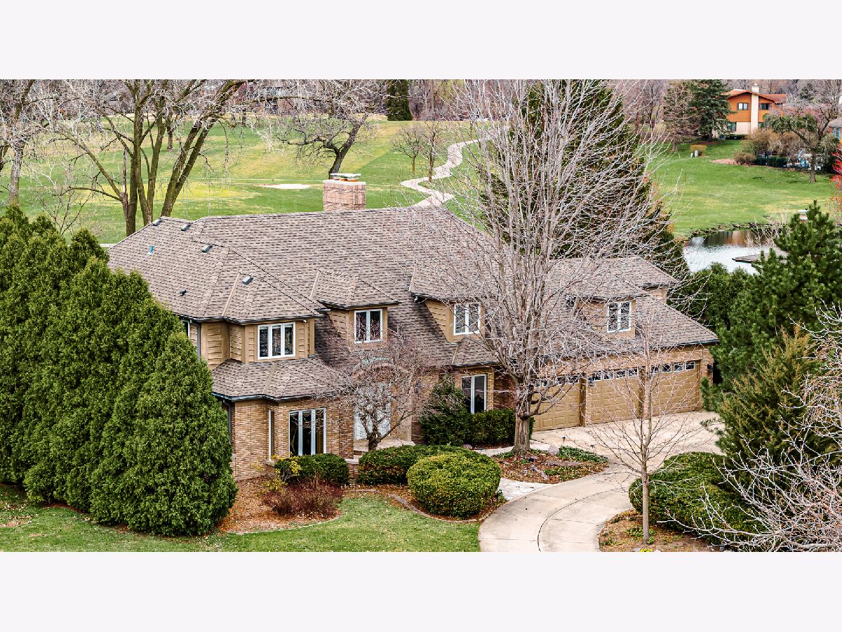 Homes & Townhomes Sold Carriage Way West Darien Illinois, 8606 Carriage Green