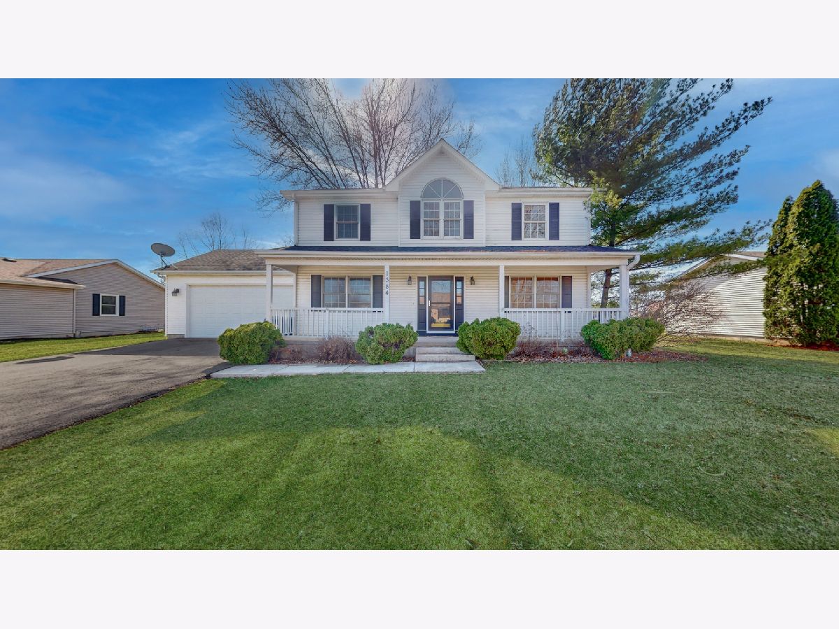 Homes & Condos & Townhomes Sold Knolls At Prairie Creek Dekalb Illinois, 1384 Schade