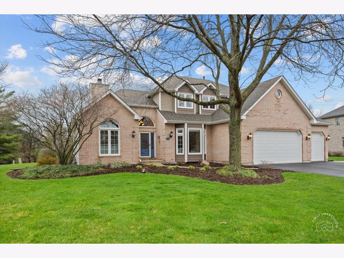 Homes Sold Brentwood Ponds Geneva Illinois, 643 Samantha