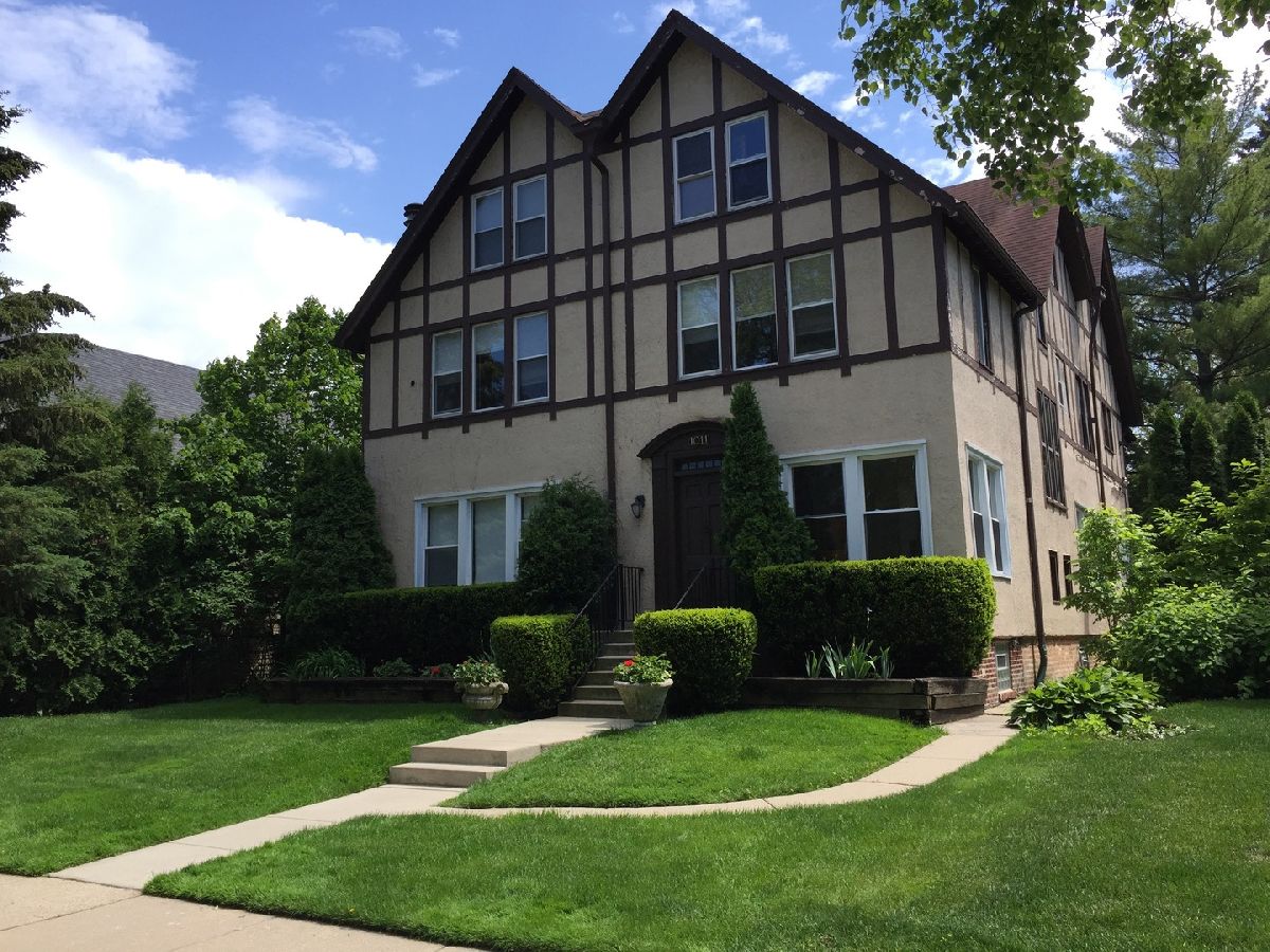 Homes & Condos & Townhomes Rented East Wilmette Wilmette Illinois, 1011 Central