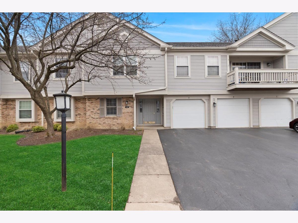 Condos & Townhomes Sold Cambridge Chase Mundelein Illinois, 1218 Ballantrae