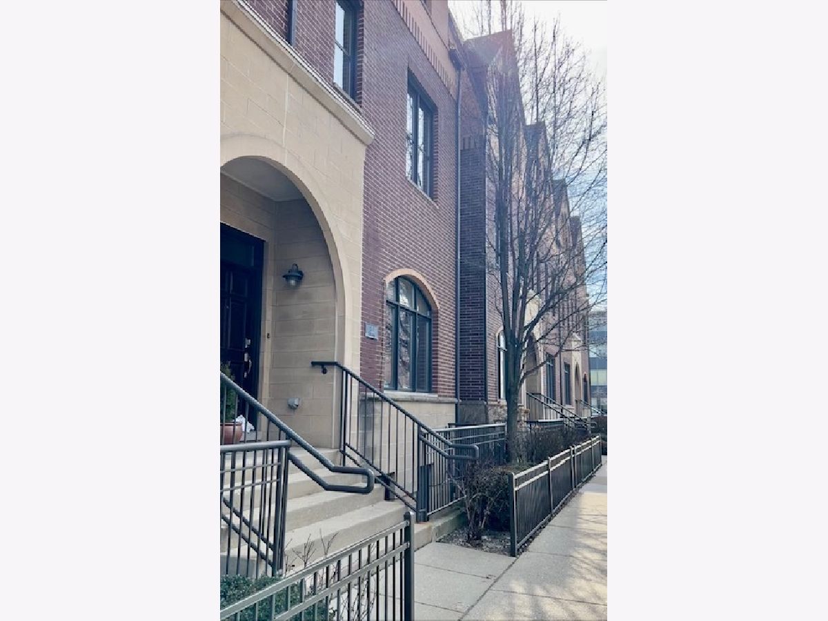 Condos & Townhomes Sold Regency Club Oak Park Illinois, 182 Marion