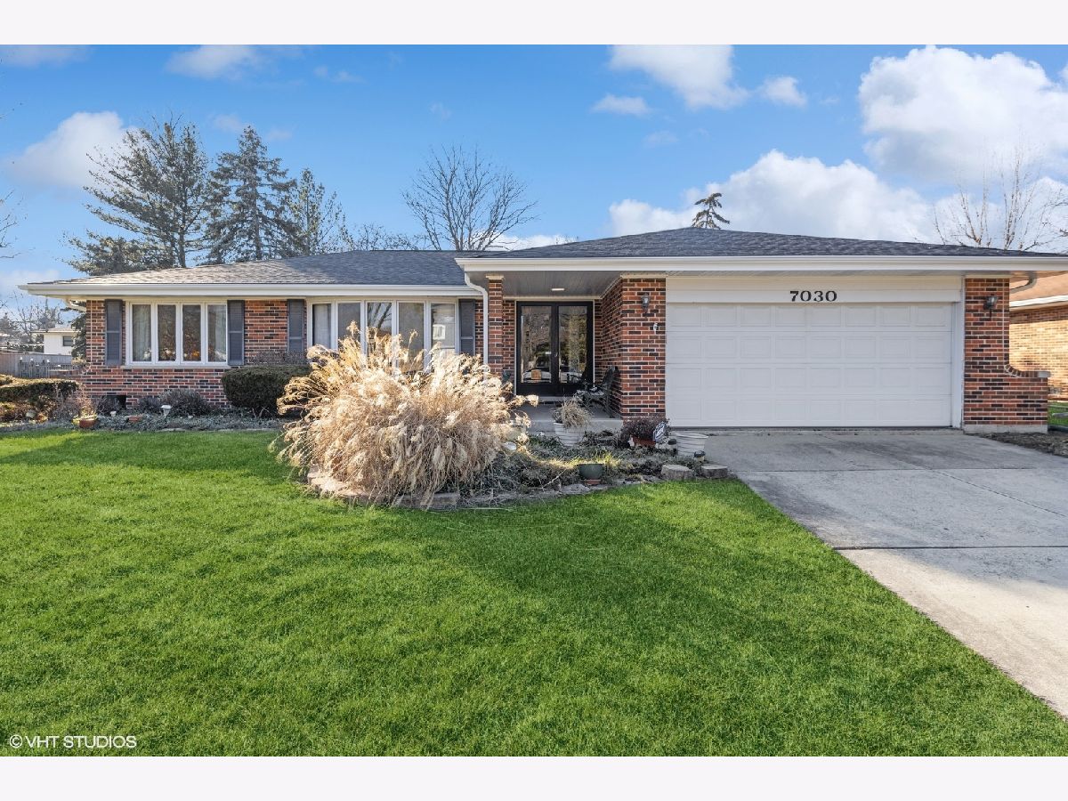 Homes Sold Dunham Place Downers Grove Illinois, 7030 Plymouth