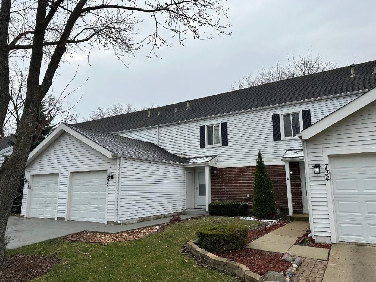 Townhomes Sold Liberty Square Hanover Park Illinois, 732 Hearth