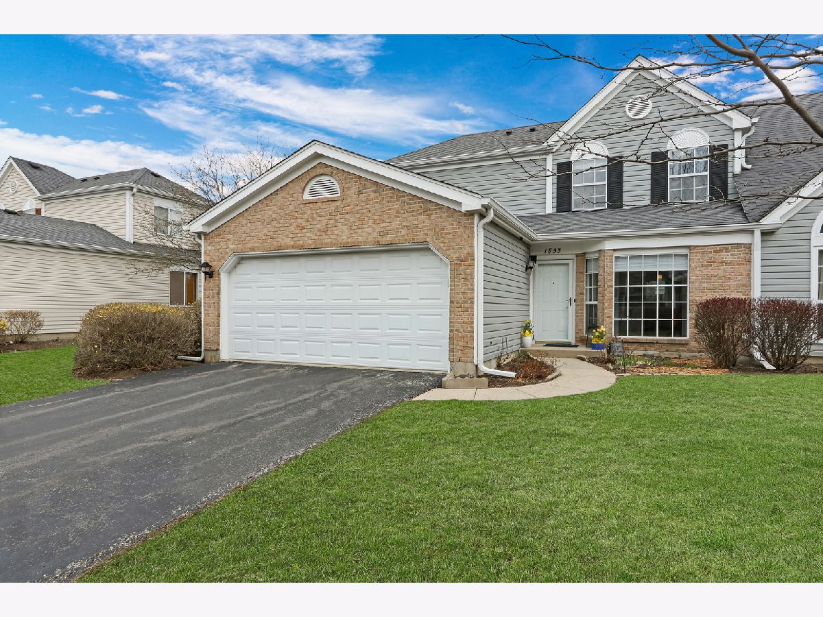 Townhomes & Homes Sold Westgate Gurnee Illinois, 1855 Arbor