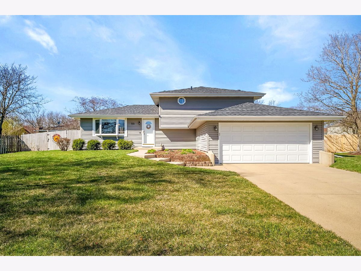 Homes Sold Shorewood Meadows Shorewood Illinois, 513 David