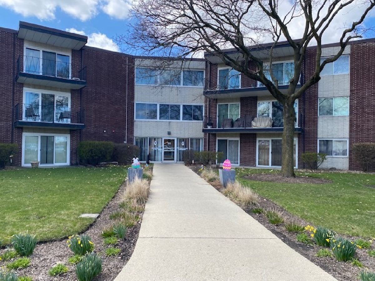 Condominiums Sold Cameo Downers Grove Illinois, 2800 Maple