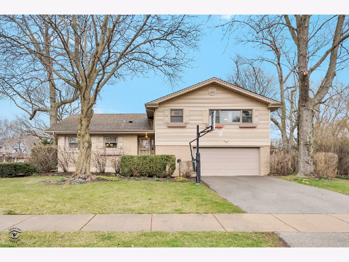 Homes Sold Knolls Northbrook Illinois, 845 Appletree