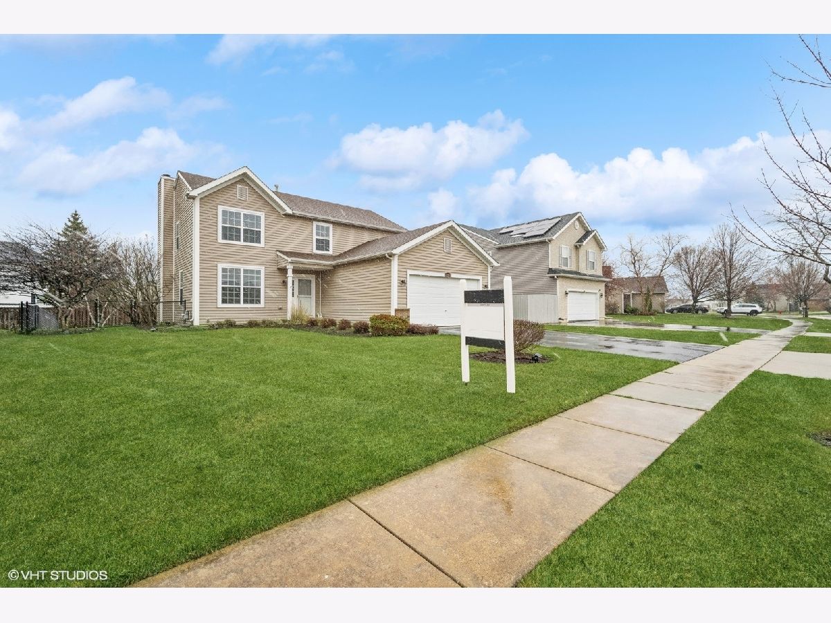 Homes Sold Huntley Meadows Huntley Illinois, 10476 Dawson