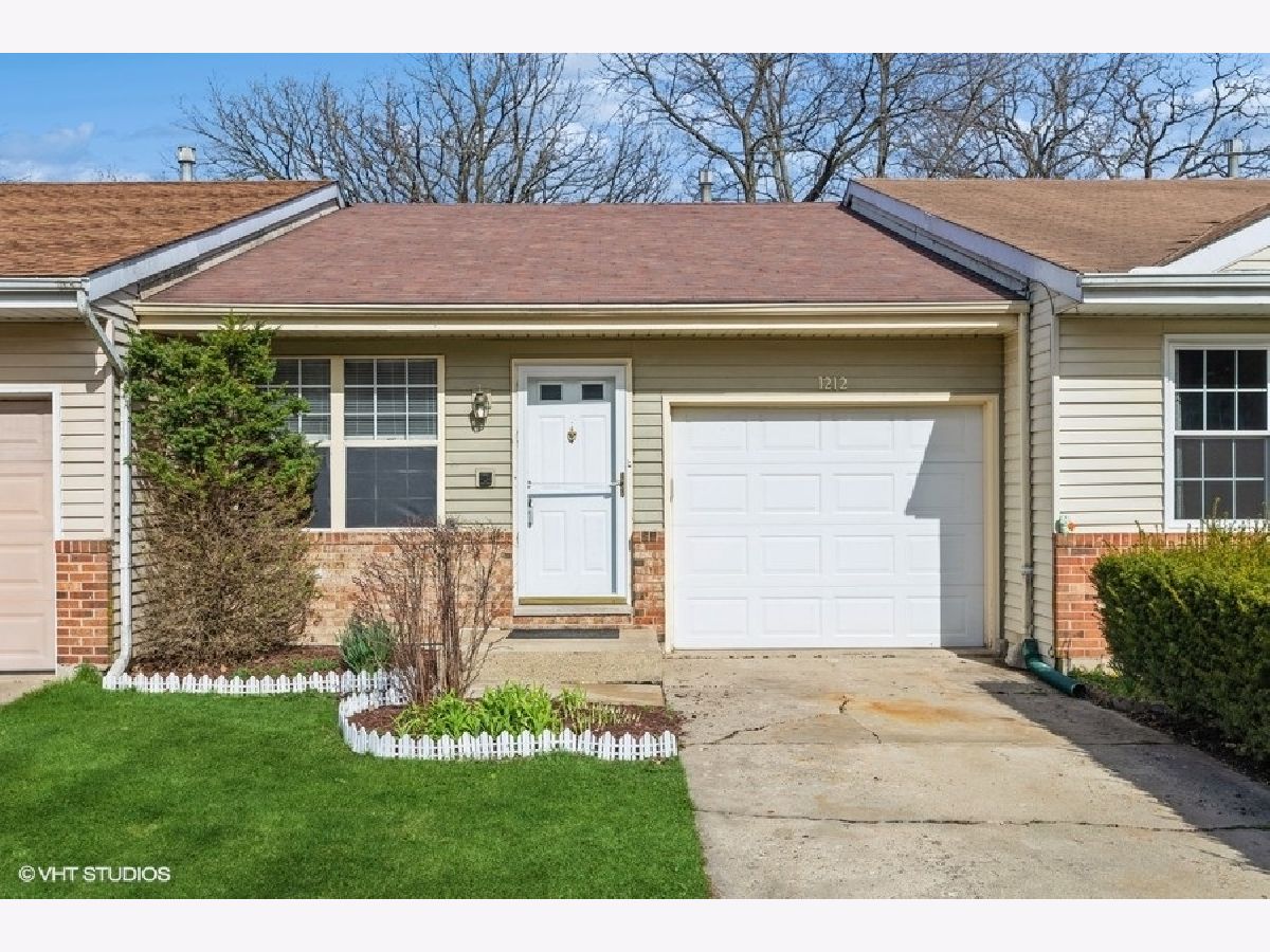 Homes & Townhomes Sold Riverwood Algonquin Illinois, 1212 Stratford