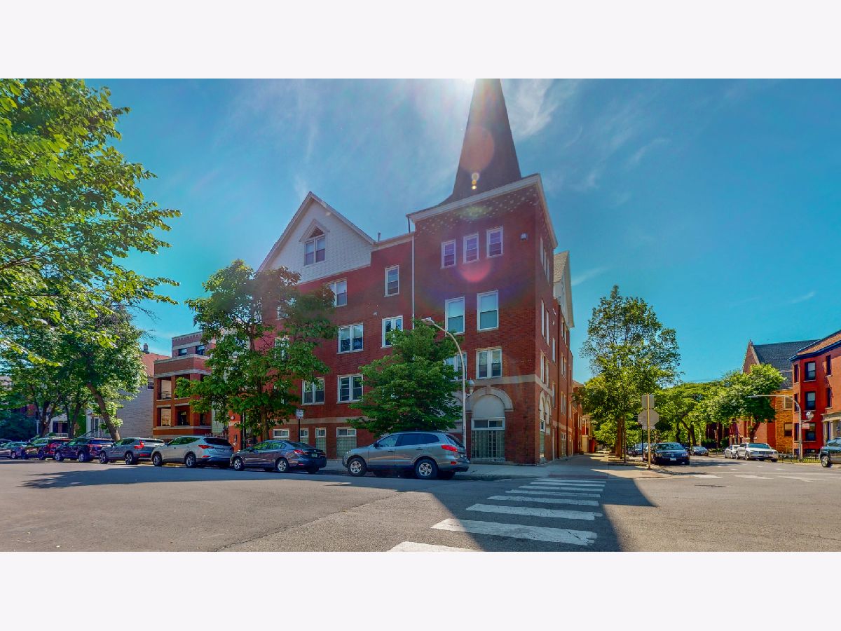 Condos & Townhomes Rented School Street Lofts Chicago Illinois, 3252 Kenmore